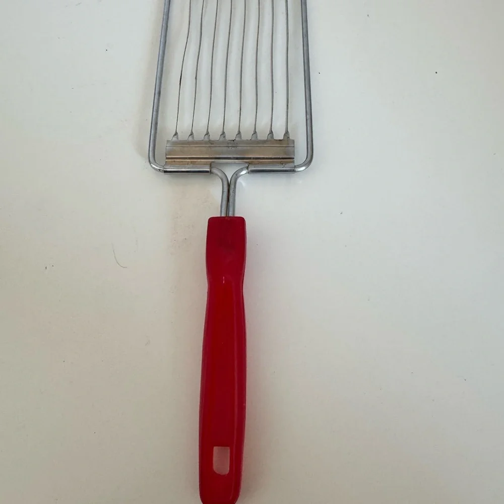 Red Handled Tomato Slicer -‎ Vintage